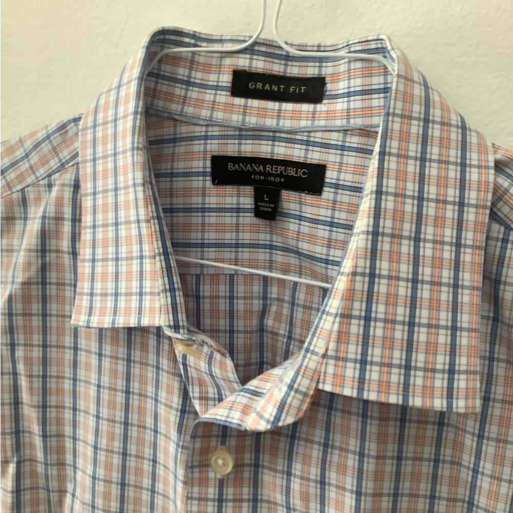 Banana Republic Grant Fit Button Down - Picture 2 of 3